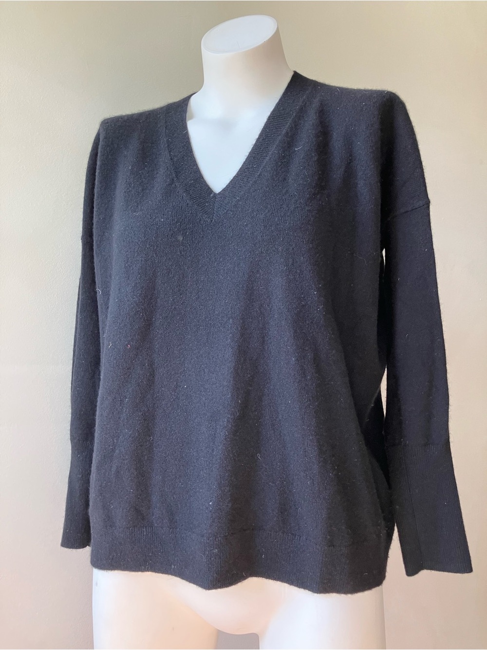 J. Crew | Cashmere Natural Fiber V-Neck Relaxed Fit Sweater